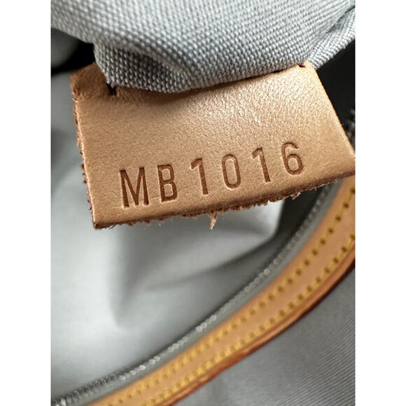 Louis Vuitton Silver Mirror Monogram Keepall 50 - Picture 7 of 7